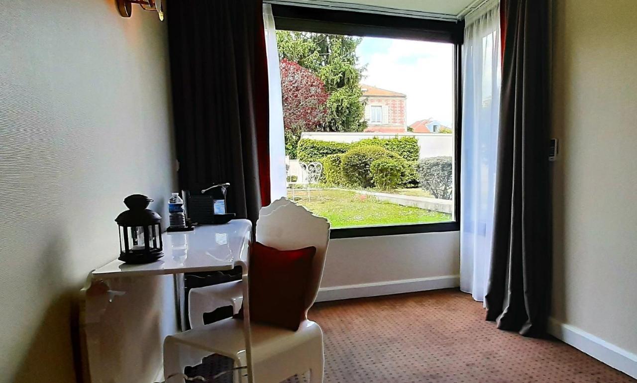 Hotel Albert 1Er Rueil-Malmaison Buitenkant foto